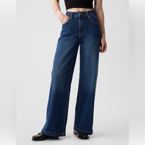 Gap High Rise Stride Wide-Leg Jeans